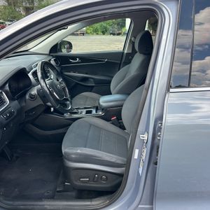صورة مصغرة 31 لـ 2019 KIA SORENTO LX