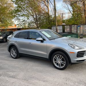 PORSCHE CAYENNE - 10
