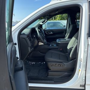 صورة مصغرة 29 لـ 2023 Chevrolet TAHOE LS