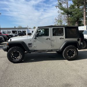 JEEP WRANGLER UNLIMITED X - 3