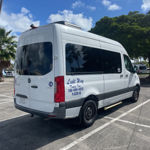 صورة 8 لـ 2023 Mercedes-BENZ SPRINTER 2500
