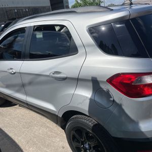 FORD ECOSPORT SE - 5