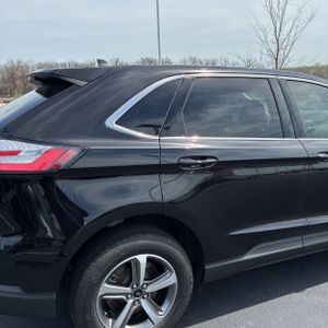 FORD EDGE SEL - 9