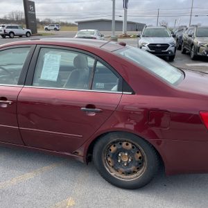 HYUNDAI SONATA GLS - 6