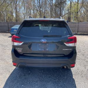 SUBARU FORESTER PREMIUM - 7