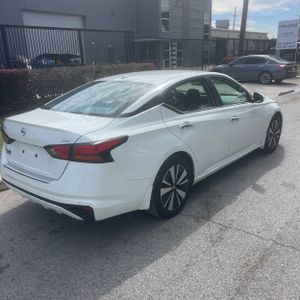 NISSAN ALTIMA 2.5 SV - 8