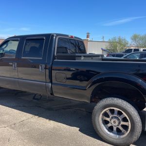 FORD F-350 SUPER DUTY LARIAT - 6