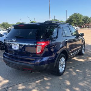 FORD EXPLORER XLT - 8