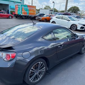 SUBARU BRZ PREMIUM - 9