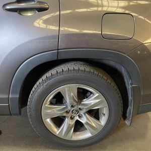 2018 Toyota HIGHLANDER LIMITED — миниатюра 18