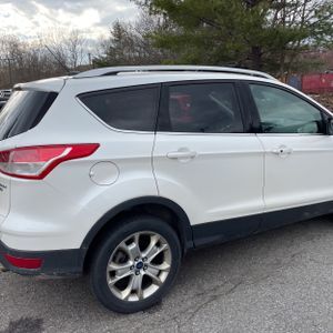 FORD ESCAPE TITANIUM - 9