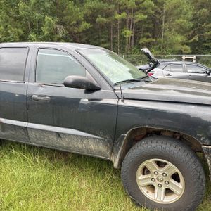 صورة 13 لـ 2010 Dodge DAKOTA BIGHORN/LONESTAR