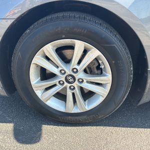 2013 Hyundai SONATA GLS — миниатюра 17