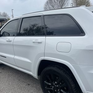 JEEP GRAND CHEROKEE LAREDO X - 5