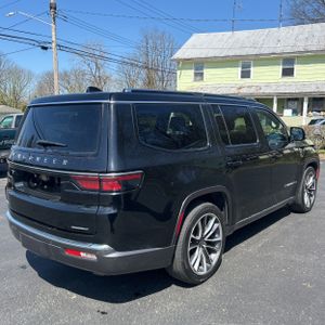 JEEP WAGONEER SERIES III - 8