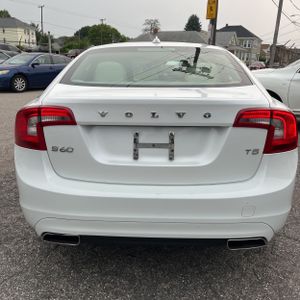 صورة 7 لـ 2014 Volvo S60 T5 PREMIER