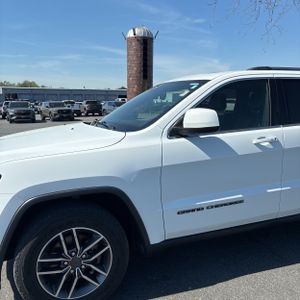 JEEP GRAND CHEROKEE LAREDO E - 2