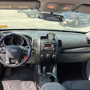 2013 KIA SORENTO LX — миниатюра 35