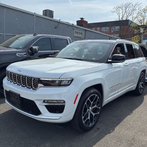 JEEP GRAND CHEROKEE SUMMIT RESERVE - 1