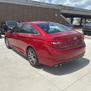 HYUNDAI SONATA SPORT 2.0T - 5