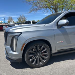 CADILLAC ESCALADE-V BASE - 2