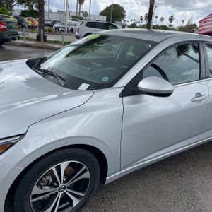 NISSAN SENTRA SV - 2