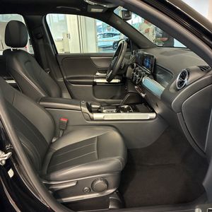 صورة مصغرة 30 لـ 2022 Mercedes-BENZ GLB