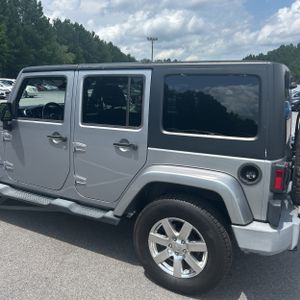 2013 JEEP WRANGLER UNLIMITED SAHARA — фото 6