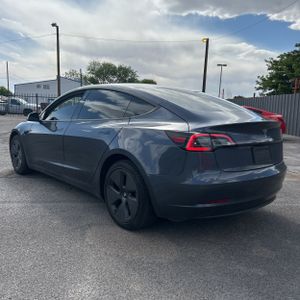 TESLA MODEL 3 BASE - 5