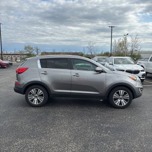 KIA SPORTAGE EX - 10