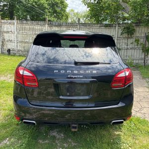 PORSCHE CAYENNE - 7