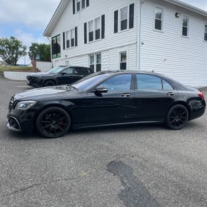 2019 Mercedes-BENZ S-CLASS photo 3
