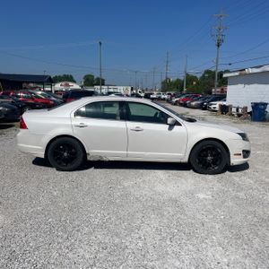 FORD FUSION SEL - 10