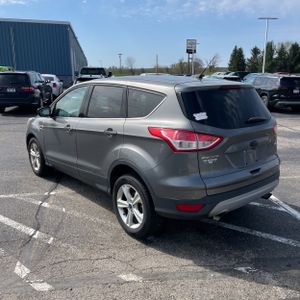 FORD ESCAPE SE - 5