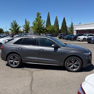 صورة 10 لـ 2020 AUDI Q8 PREMIUM