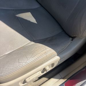 صورة مصغرة 51 لـ 2005 Toyota HIGHLANDER BASE