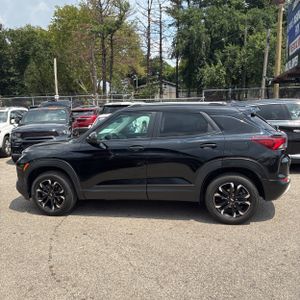 صورة 3 لـ 2023 Chevrolet TRAILBLAZER LT