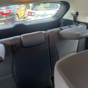 2023 Toyota HIGHLANDER LE 缩略图 36