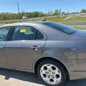 FORD FUSION SE - 6