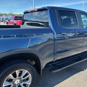صورة 9 لـ 2020 Chevrolet SILVERADO 1500 RST