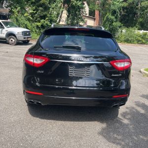 2019 Maserati LEVANTE S 照片 7