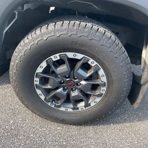 صورة مصغرة 17 لـ 2025 Nissan FRONTIER PRO-4X