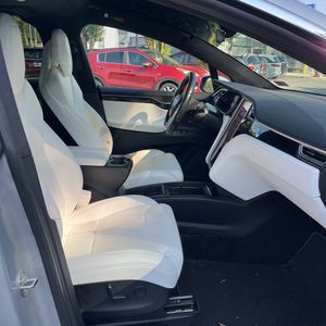2017 Tesla MODEL X 100D — миниатюра 33