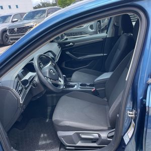 2019 Volkswagen JETTA S — миниатюра 32