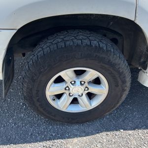 2006 Toyota SEQUOIA SR5 — миниатюра 19