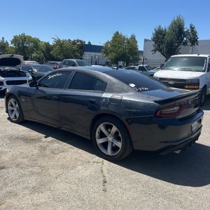 صورة 5 لـ 2016 Dodge CHARGER R/T