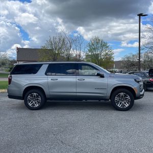 CHEVROLET SUBURBAN Z71 - 10