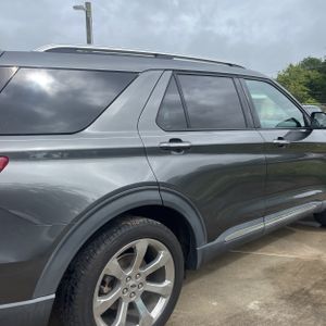 FORD EXPLORER PLATINUM - 9