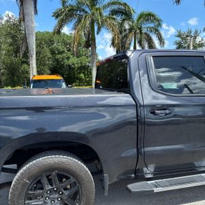 2023 Chevrolet SILVERADO 1500 RST 照片 8