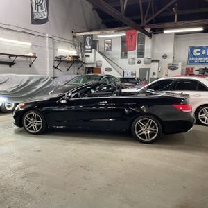 MERCEDES-BENZ E-CLASS - 3